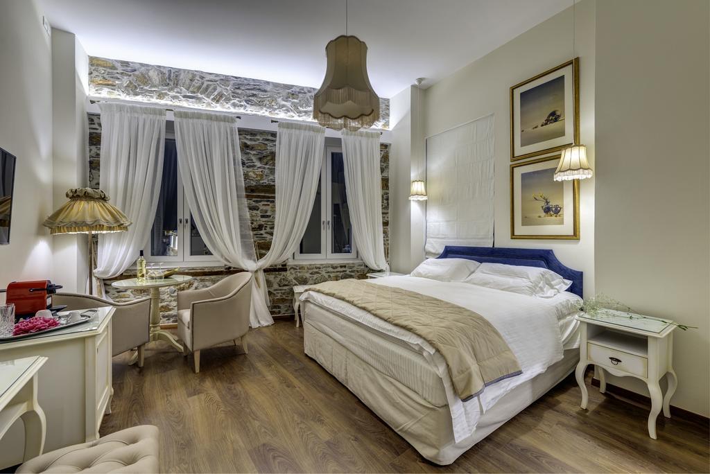 1844 Suites Syros Ermoúpoli Extérieur photo
