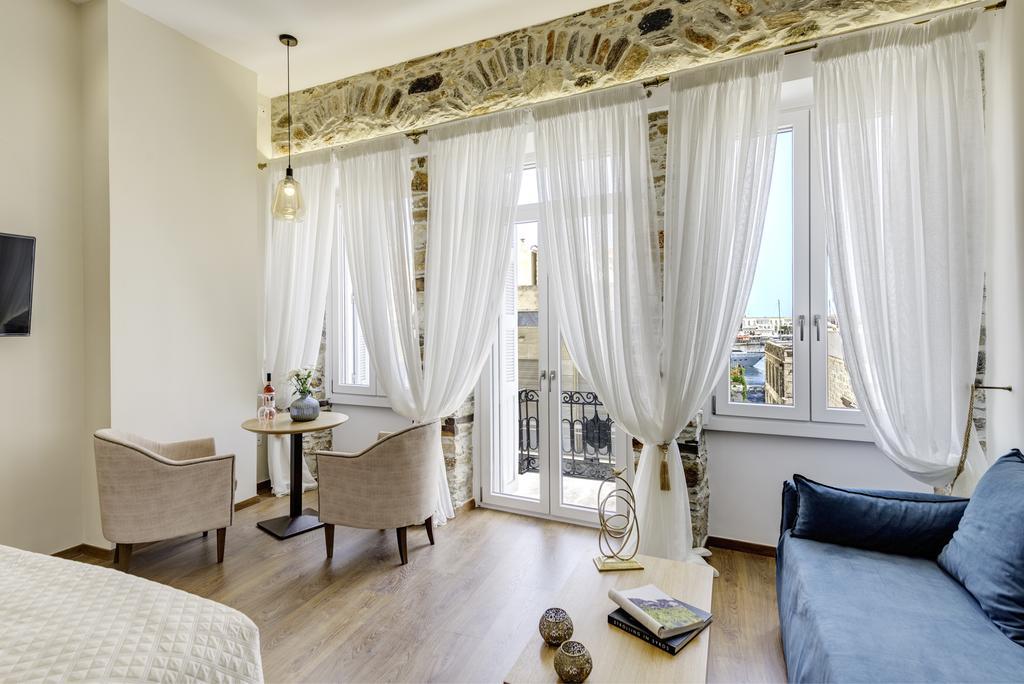 1844 Suites Syros Ermoúpoli Extérieur photo